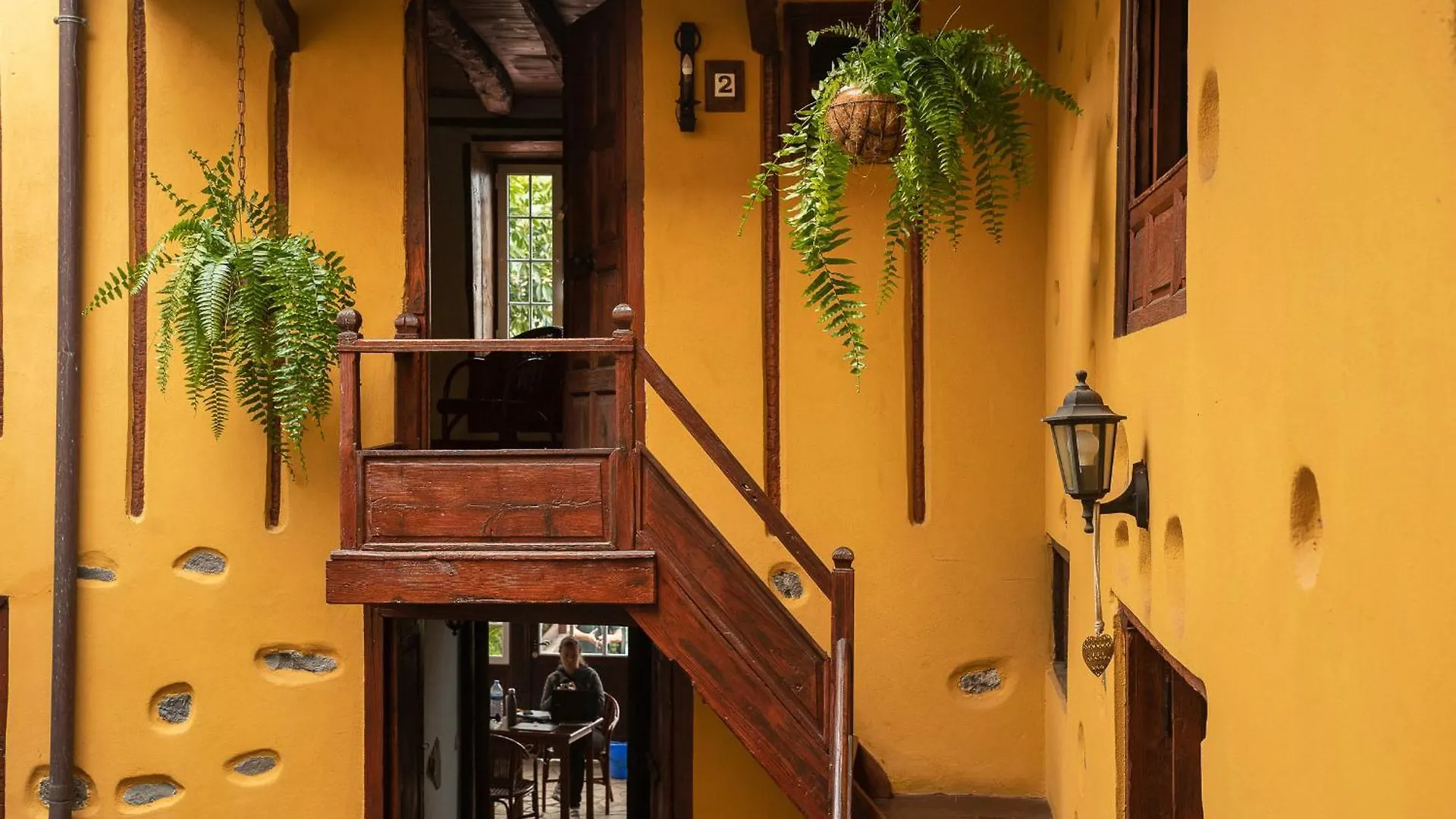 Tulia Guesthouse & Coworking Los Realejos España
